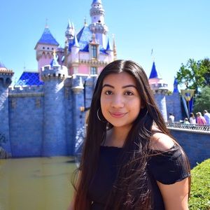 Meet your Posher, Lesley